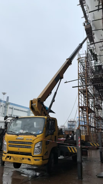 硚口區(qū)18米登高車(chē)出租，長(zhǎng)豐升降車(chē)租賃